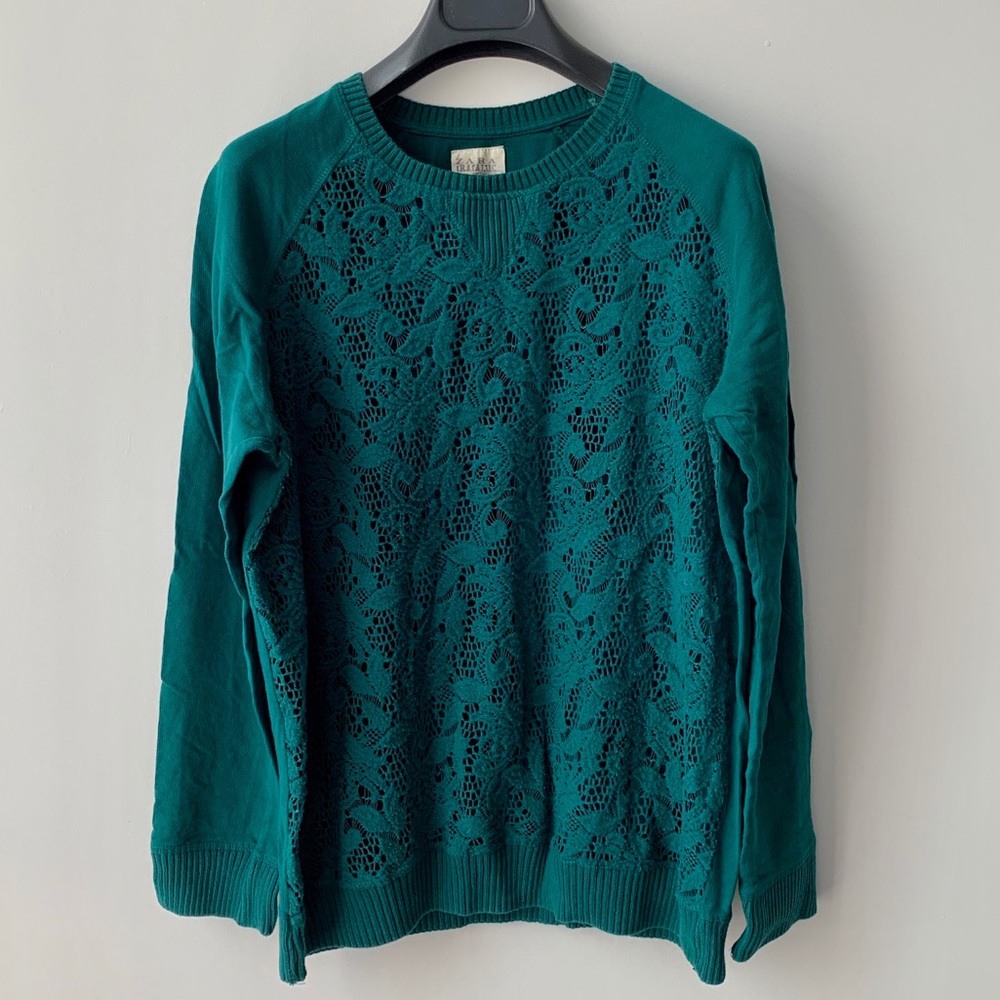 Lace top